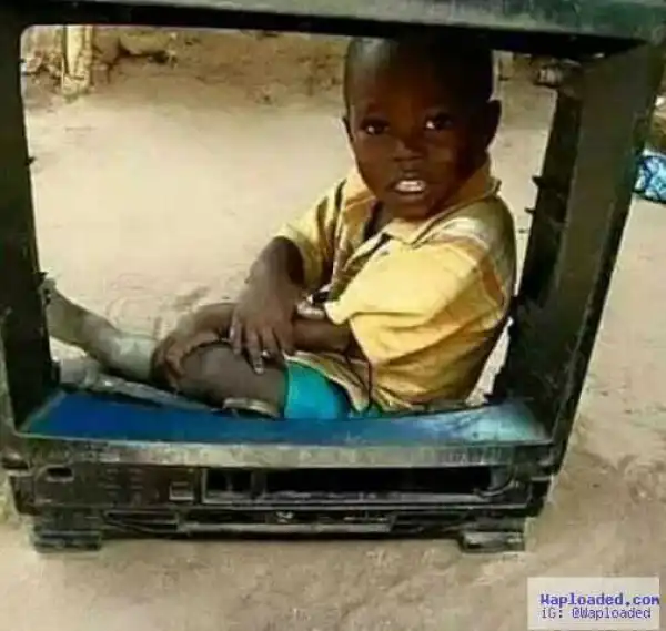 Hilarious Photo: Check out this young TV star